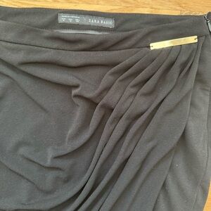 Zara Black Slinky Pencil Skirt